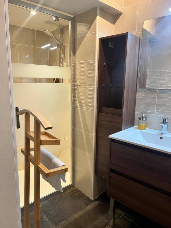 Les Suites Du Colonel Vannes Zewnętrze zdjęcie