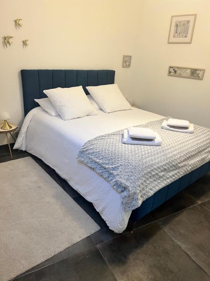 Les Suites Du Colonel Vannes Zewnętrze zdjęcie